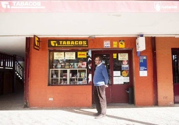 La media hora de calvario de la estanquera de El Escorial secuestrada por unos encapuchados