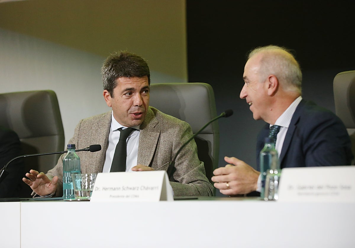 Imagen del presidente de la Generalitat Valenciana, Carlos Mazón, en la clausura de la V Conferencia Internacional de Sindicatos Médicos