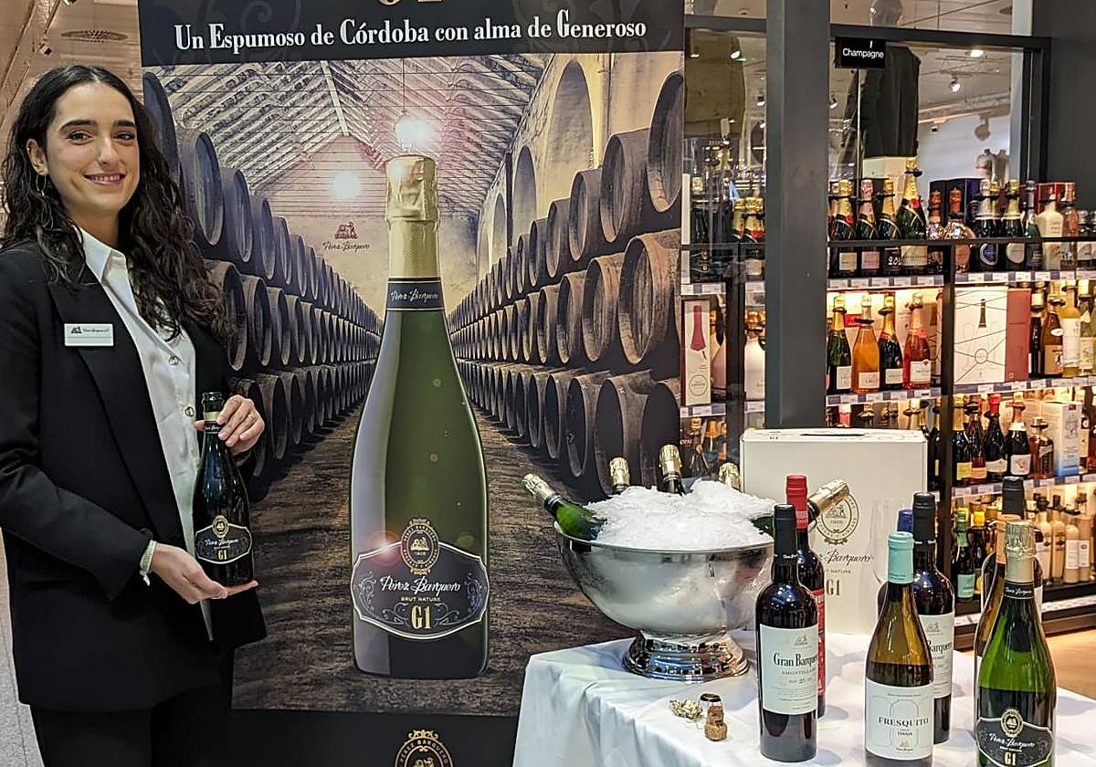 Imagen de un acto de promoción de 'G1 Brut Nature' de Pérez Barquero