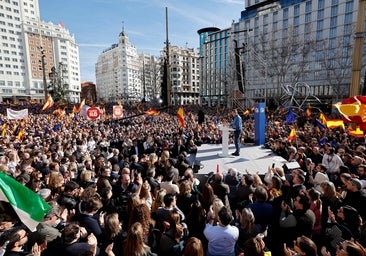 La concentración del PP contra la amnistía, en imágenes