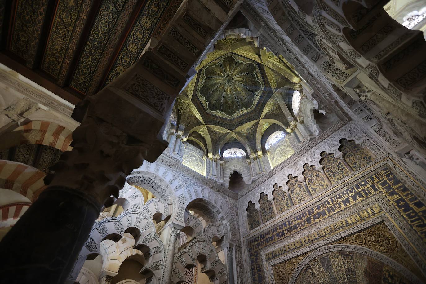 Fotos: el inicio de la restauración de la maqsura de la Mezquita-Catedral de Córdoba