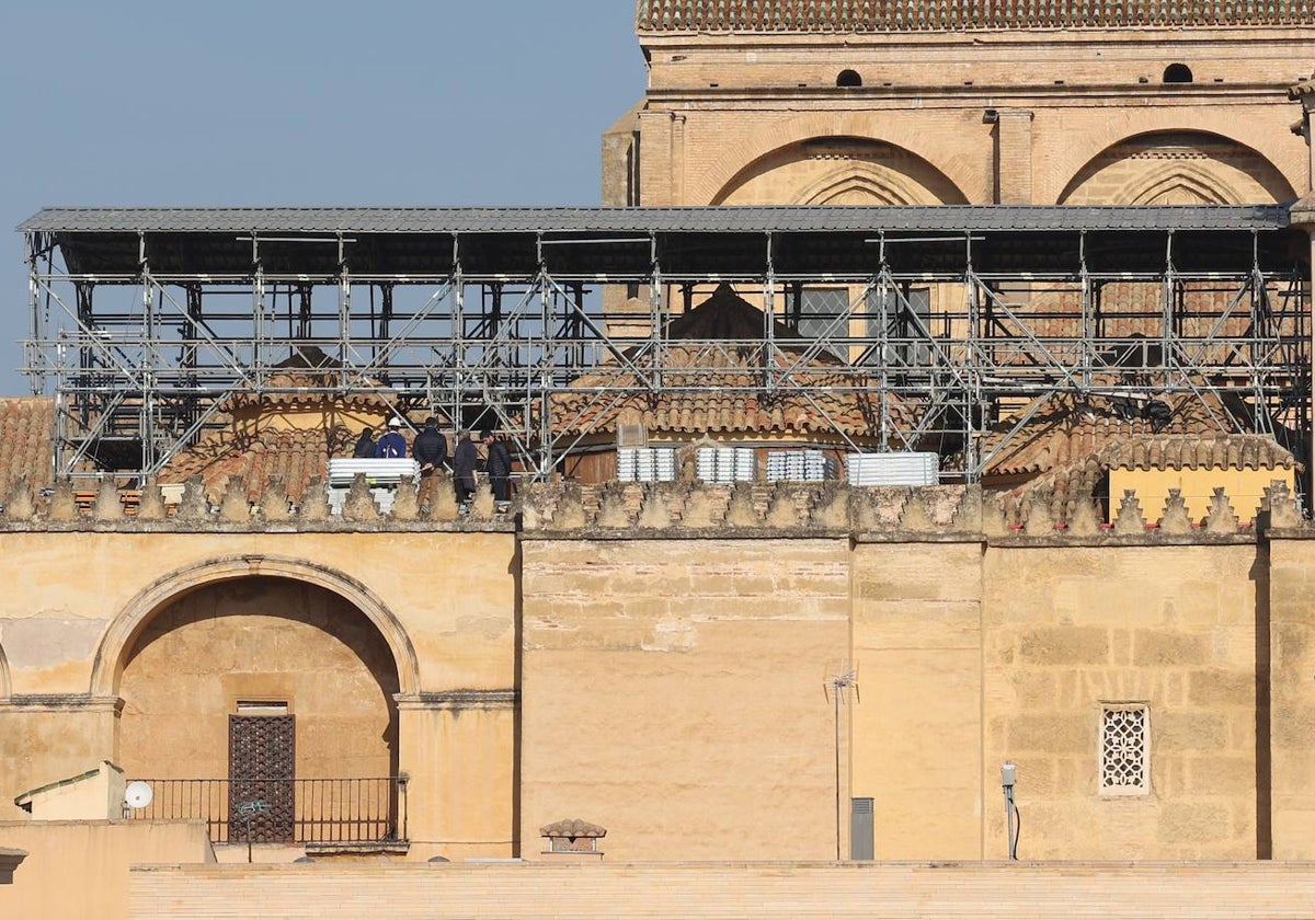 Andamios para la restauración de las cúpulas de la maqsura de la Mezquita-Catedral de Córdoba