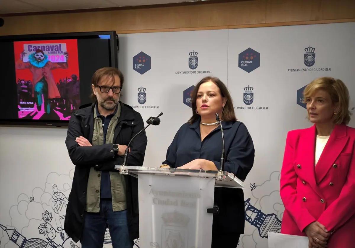 Los concejales del Ayuntamiento de Ciudad Real en la presentación del Carnaval