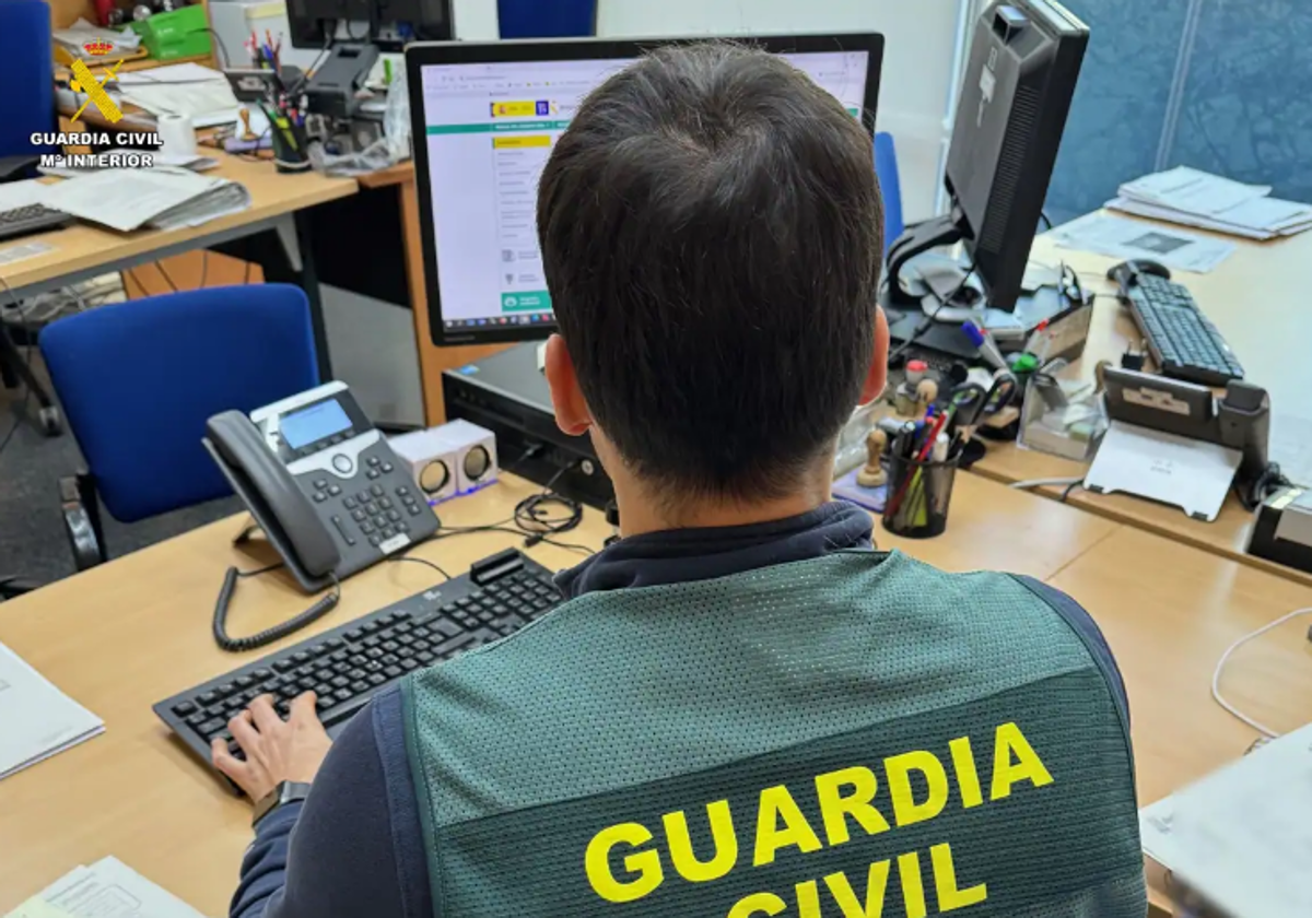 Imagen de archivo de un agente de la Guardia Civil