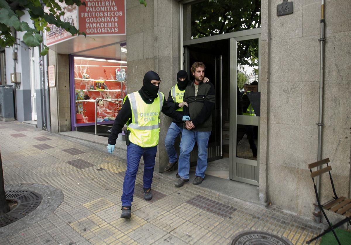 Operación policial contra miembros de Resistencia Galega // Vídeo: Sánchez: «Como todo el mundo sabe, el independentismo catalán no es terrorismo»