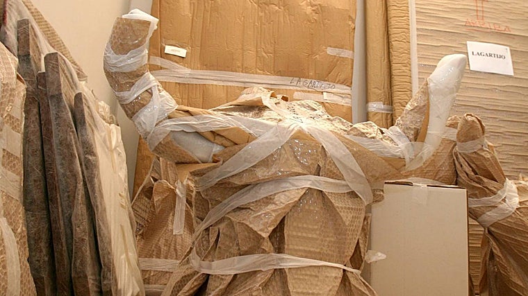 Cabeza de toro guardada durante el cierre del museo