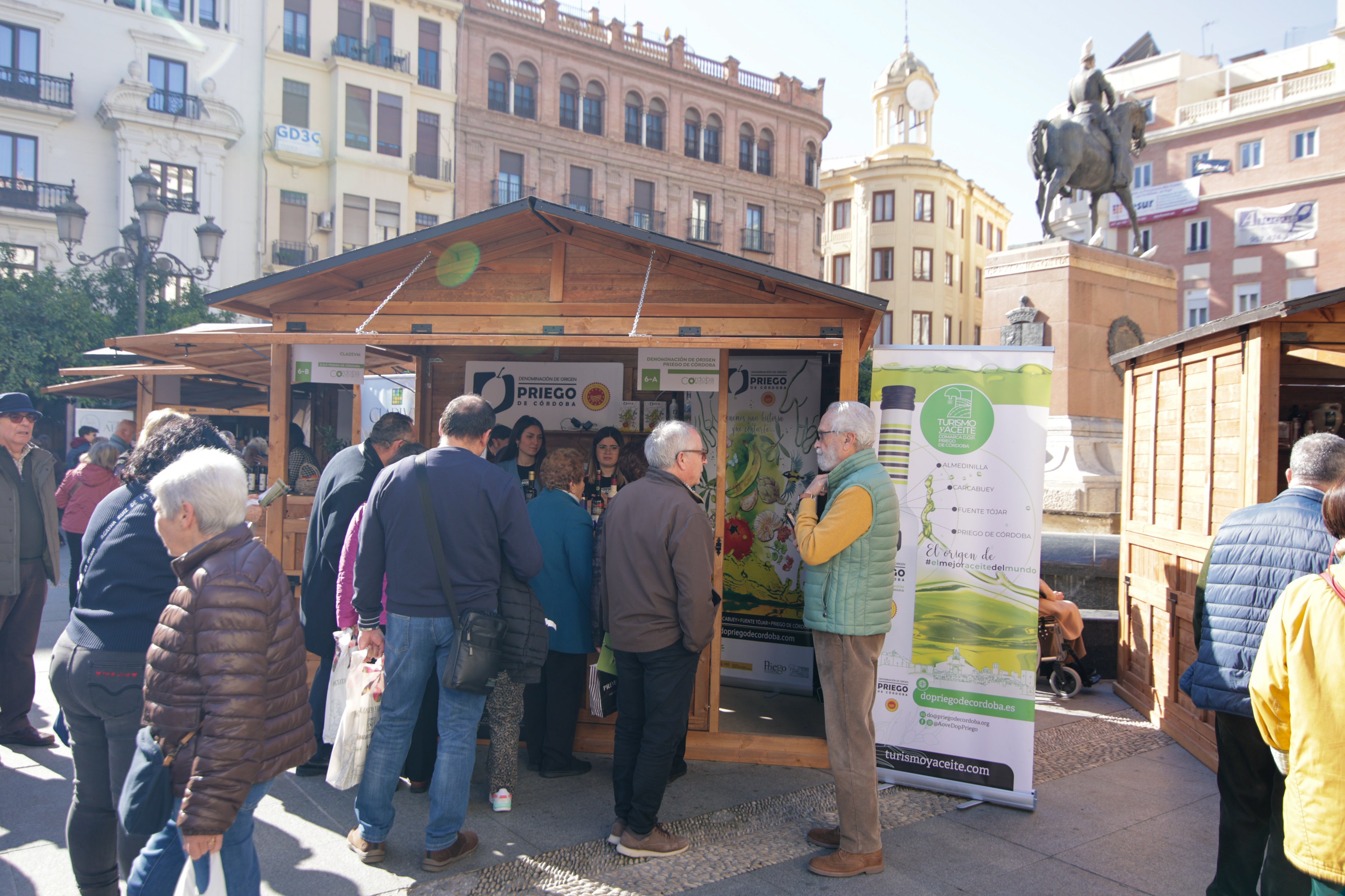 Fotos: El animado ambiente de sábado en el Festival del Aceite Córdoba Virgen Extra