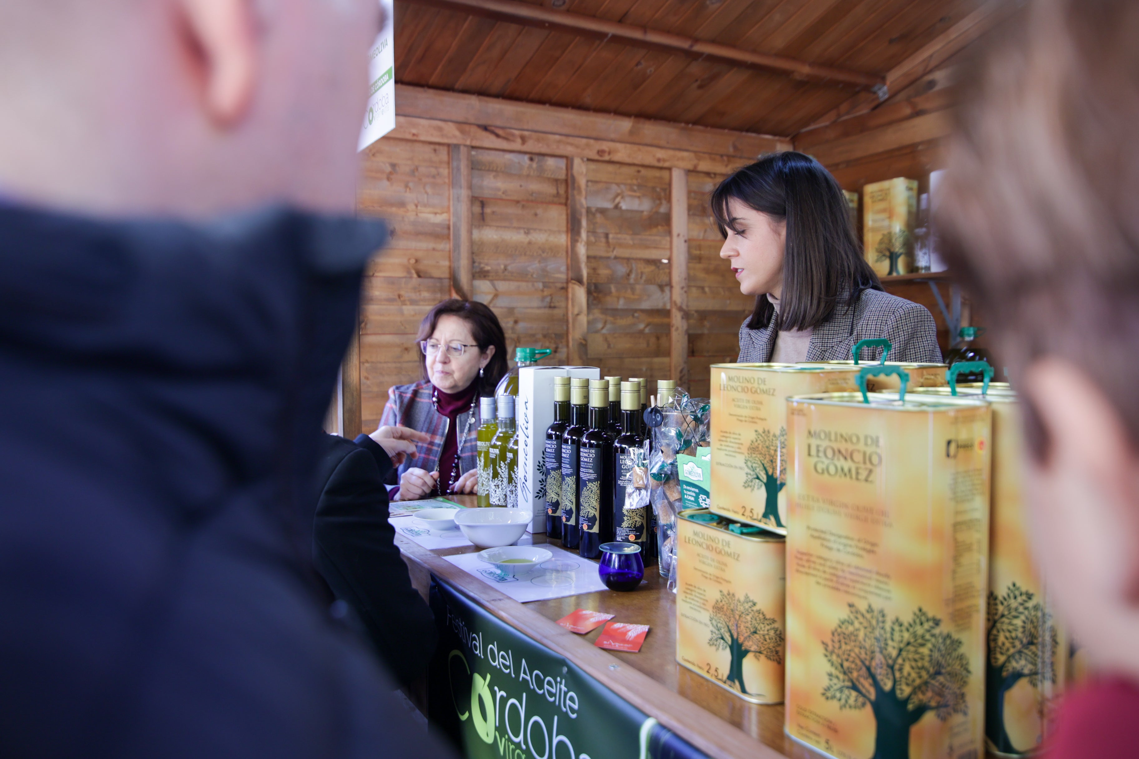 Fotos: El animado ambiente de sábado en el Festival del Aceite Córdoba Virgen Extra