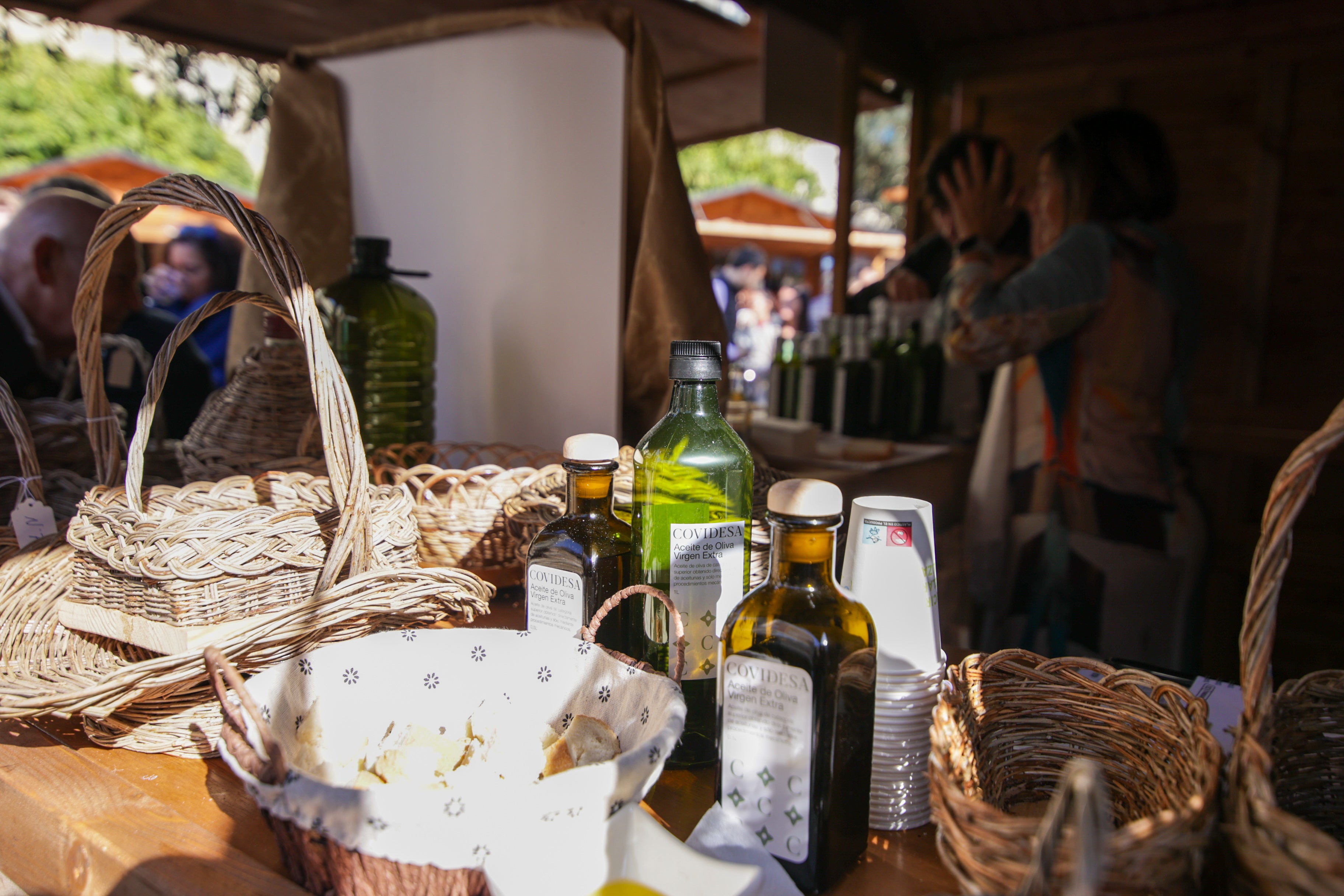 Fotos: El animado ambiente de sábado en el Festival del Aceite Córdoba Virgen Extra