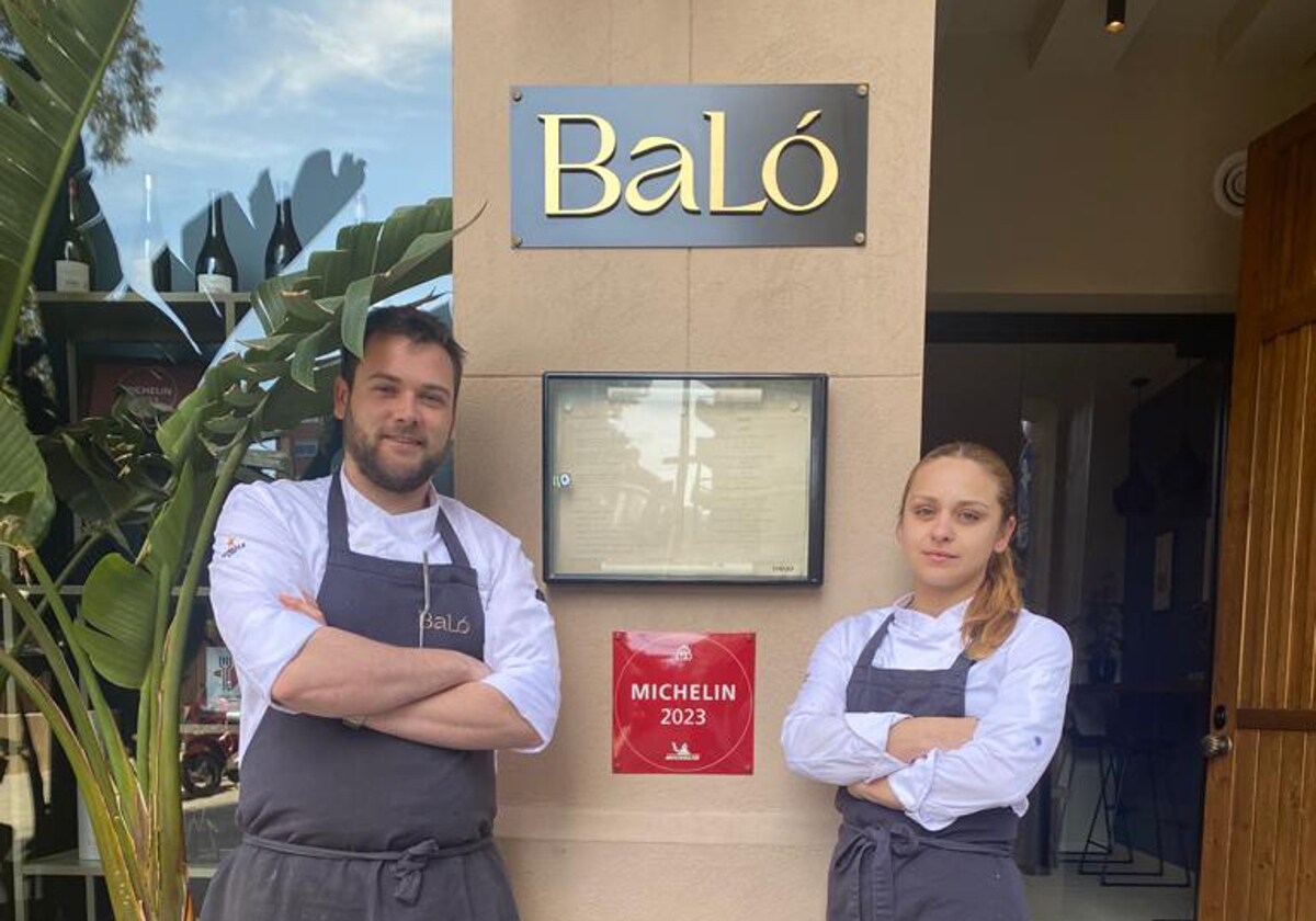 Los jóvenes chefs Lena María Grané  y  Ricky Smith cocinan a cuatro manos una propuesta de sincretismo gastronómico catalano-británico en BaLó