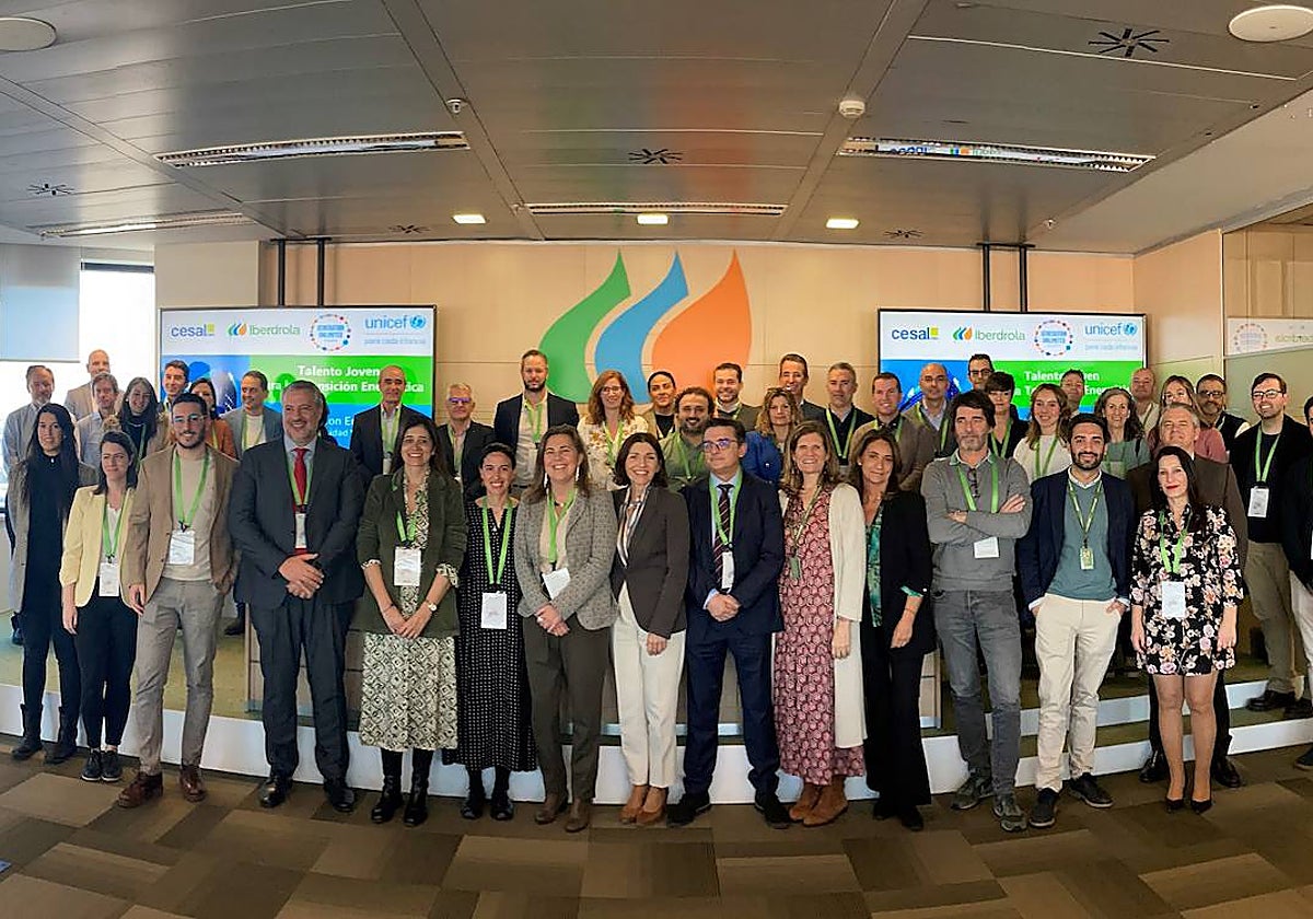 Imagen grupal de la jornada Alianza Iberdrola-Unicef en Valencia