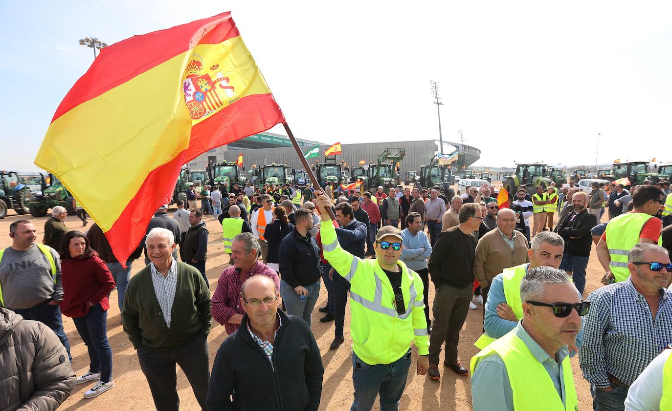 Fotos: la potente tractorada del campo en la ciudad de Córdoba