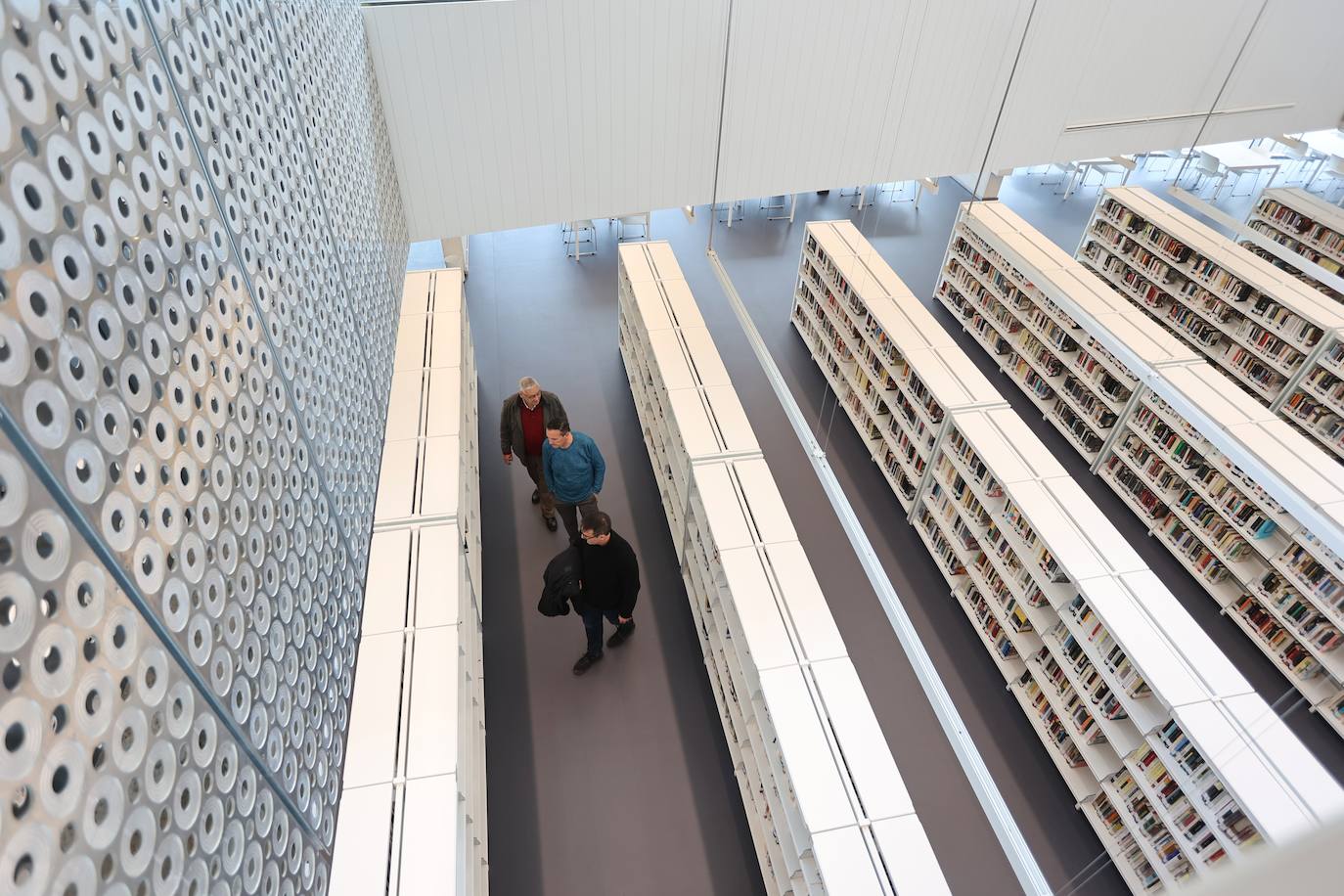 Fotos: la inauguración de la imponente Biblioteca Grupo Cántico de Córdoba