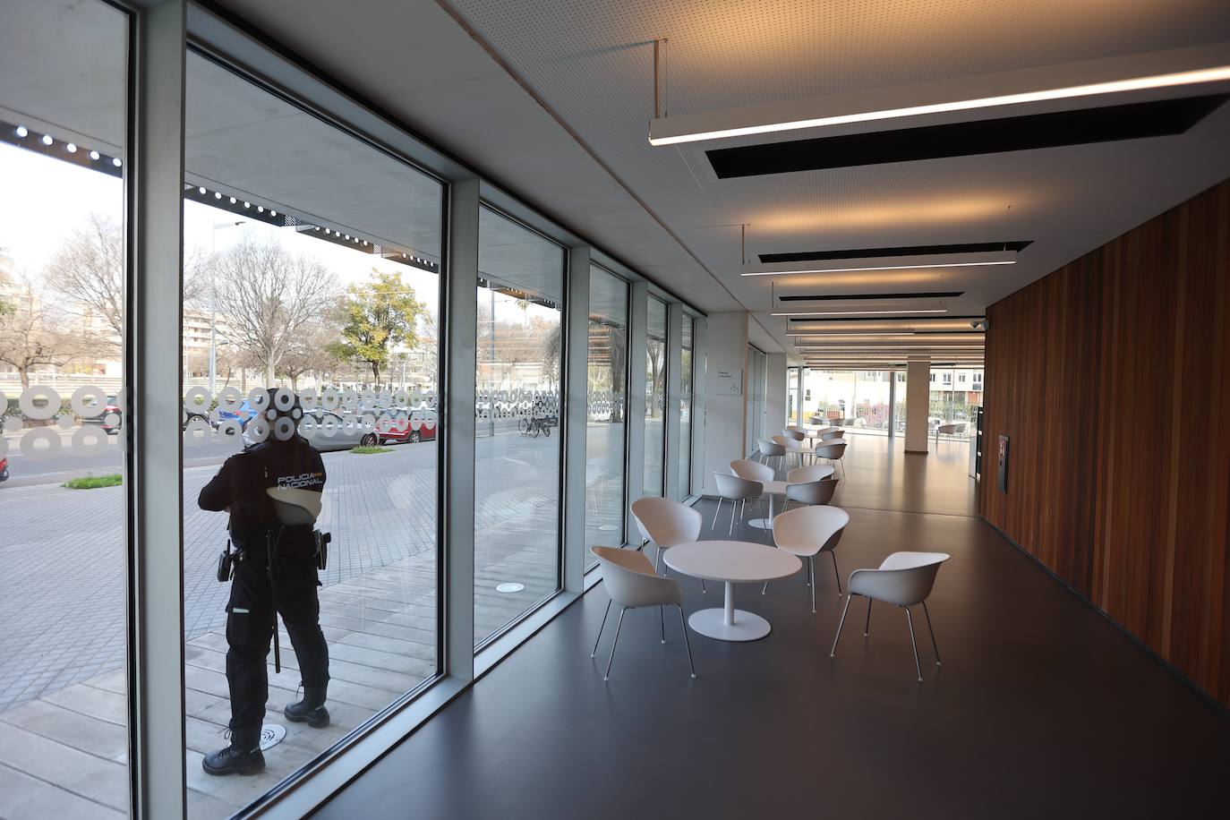 Fotos: la inauguración de la imponente Biblioteca Grupo Cántico de Córdoba
