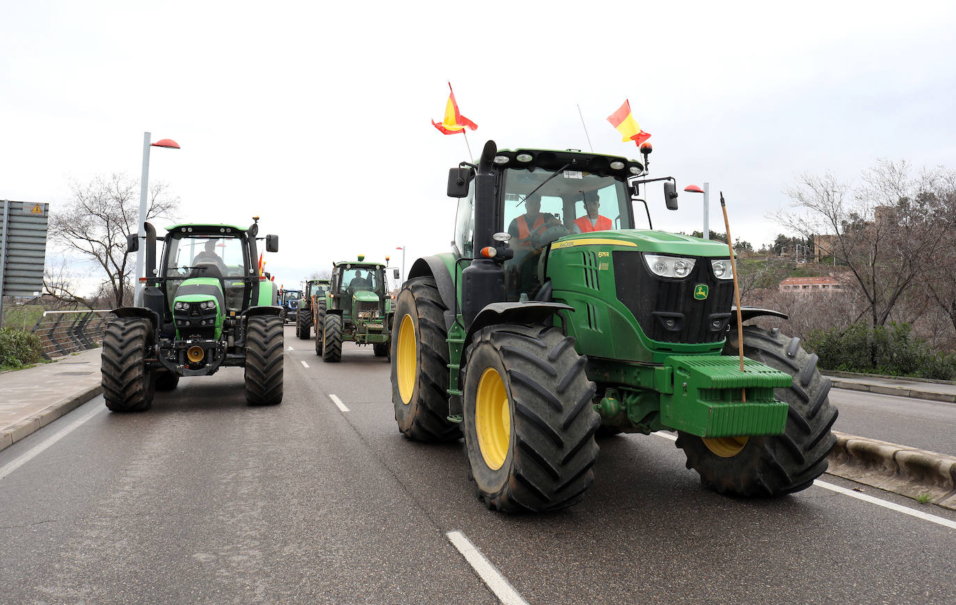 Las imágenes de la tractorada de este viernes en Toledo