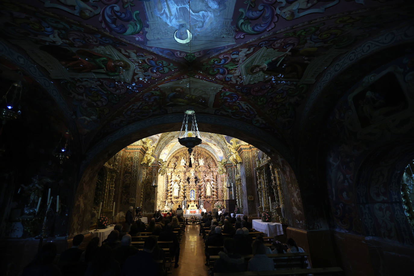 Fotos: El rosario en la exaltación de San Álvaro