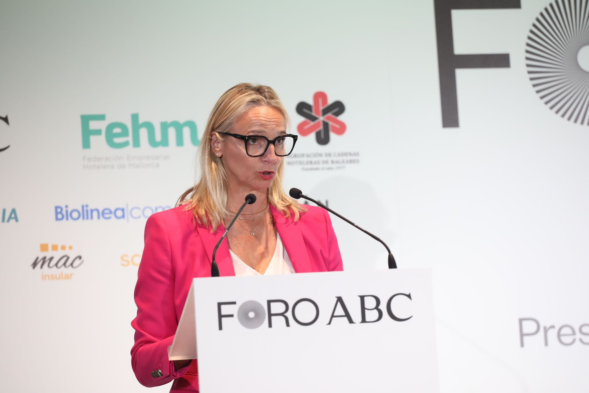 María Frontera, presidenta de la Federación Empresarial Hotelera de Mallorca (FEHM)