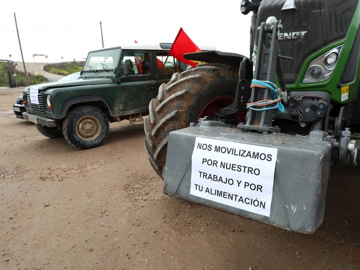 Las concentraciones de agricultores y ganaderos en Toledo, en imágenes