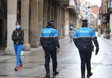 Localizadas dos menores, de seis y ocho años, semidesnudas y sucias en un supermercado de Palencia
