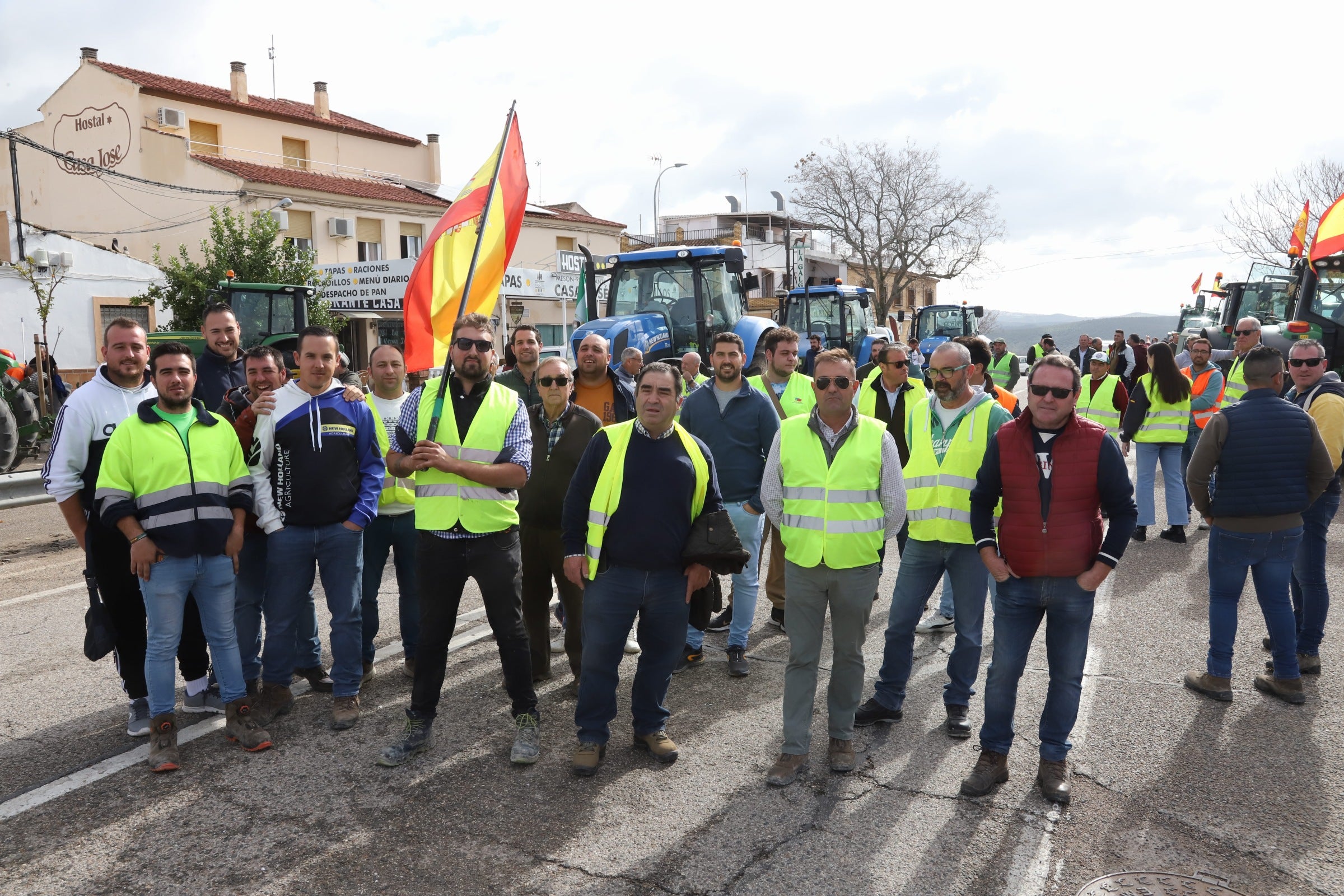 Fotos: las tractoradas colapsan varias carreteras de Córdoba