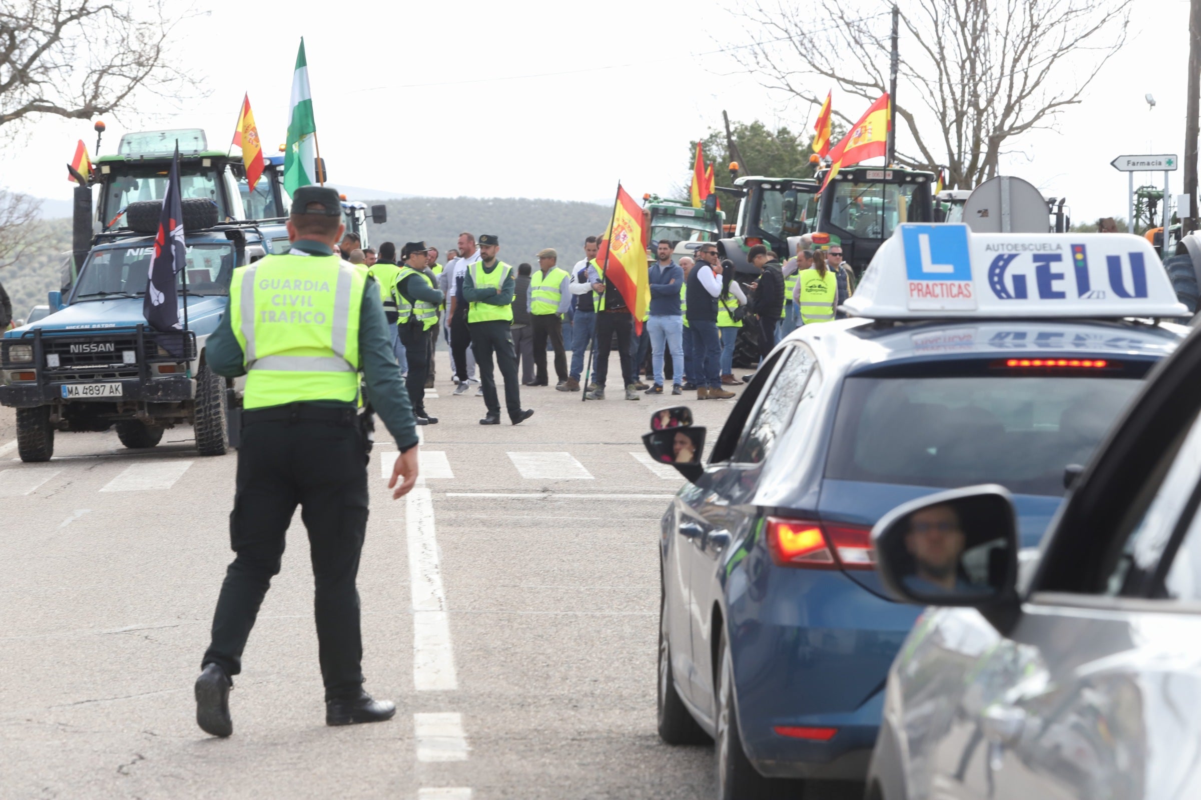 Fotos: las tractoradas colapsan varias carreteras de Córdoba
