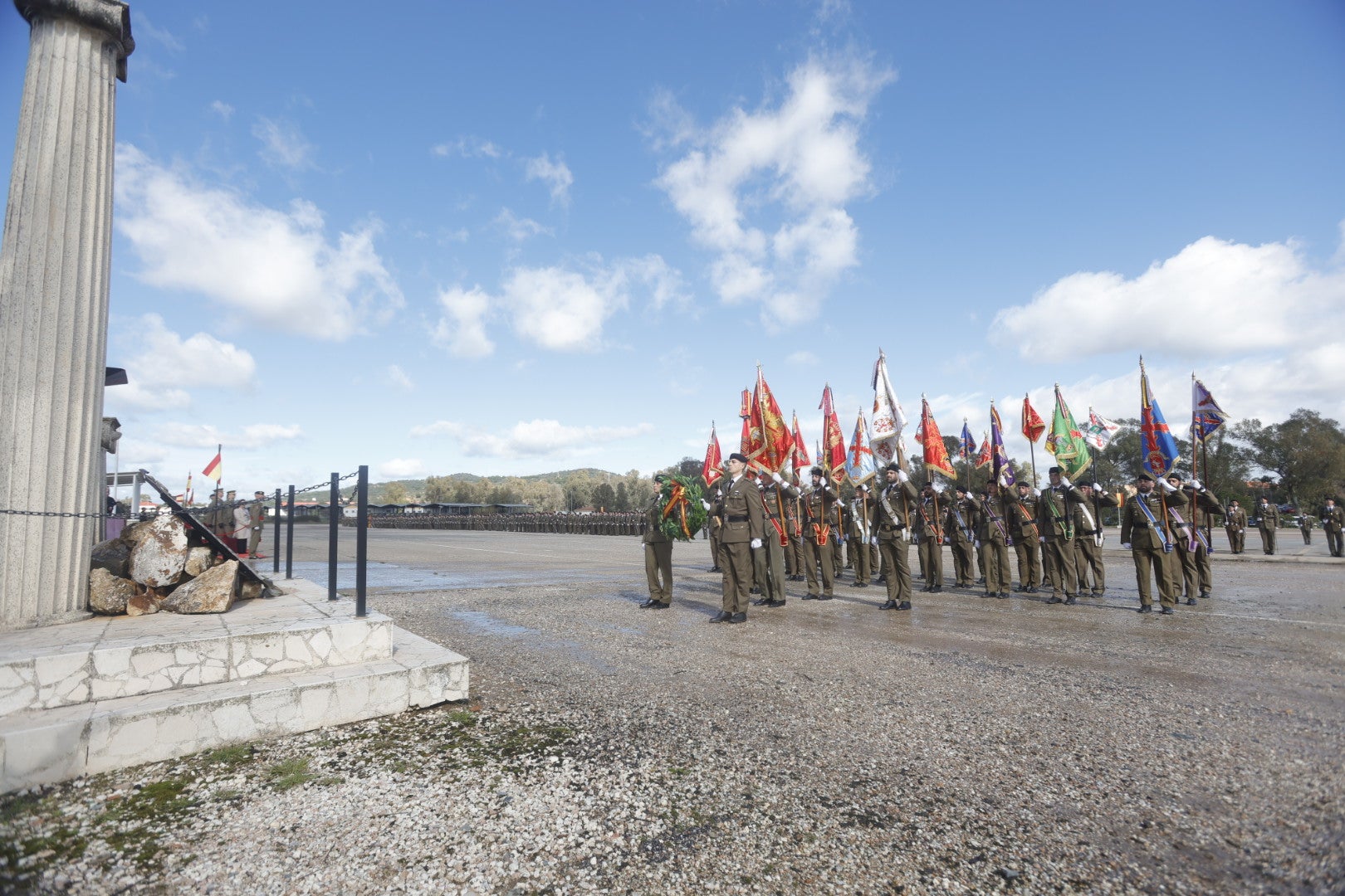 Fotos: la toma de posesión del nuevo general de la Brigada de Cerro Muriano