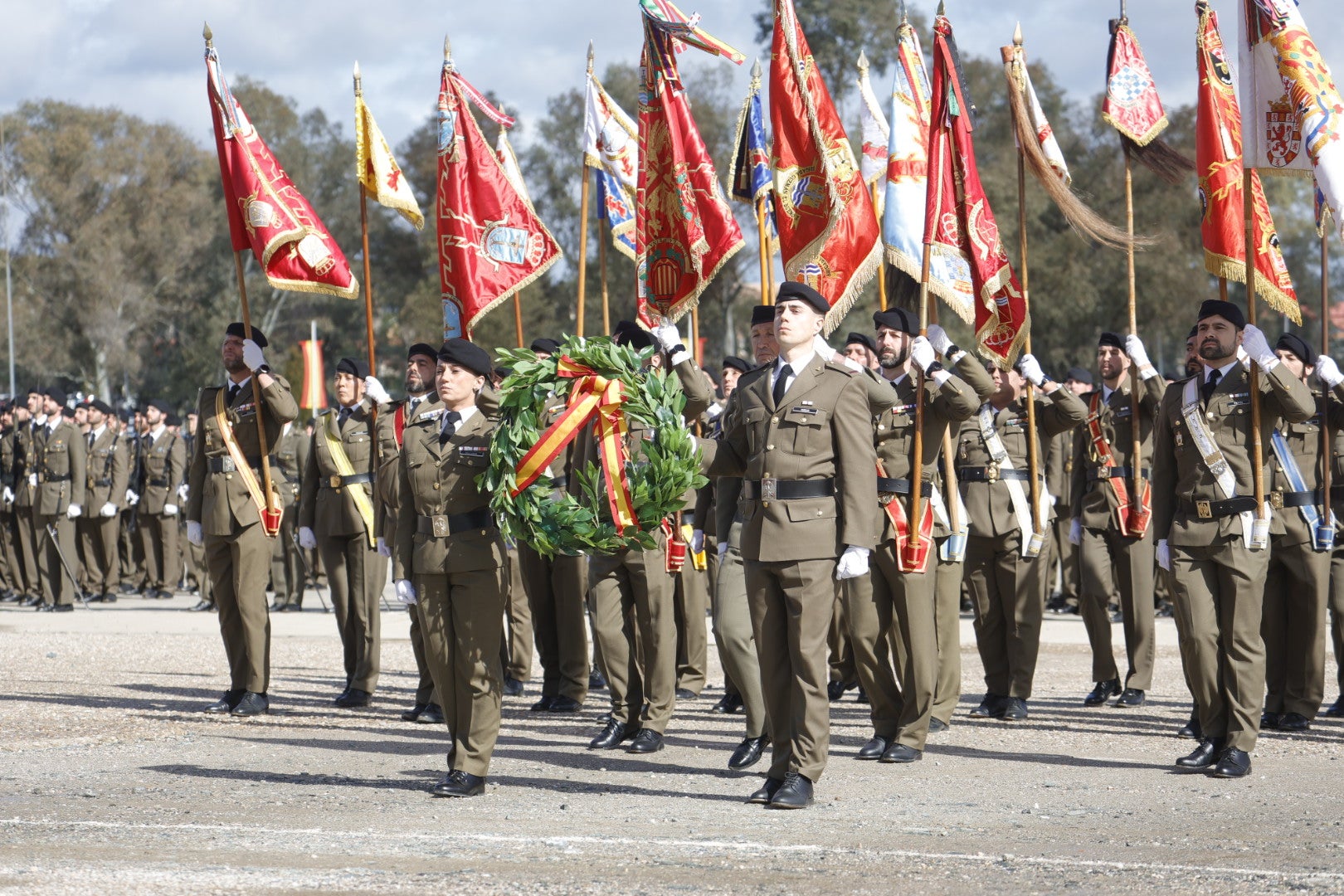 Fotos: la toma de posesión del nuevo general de la Brigada de Cerro Muriano