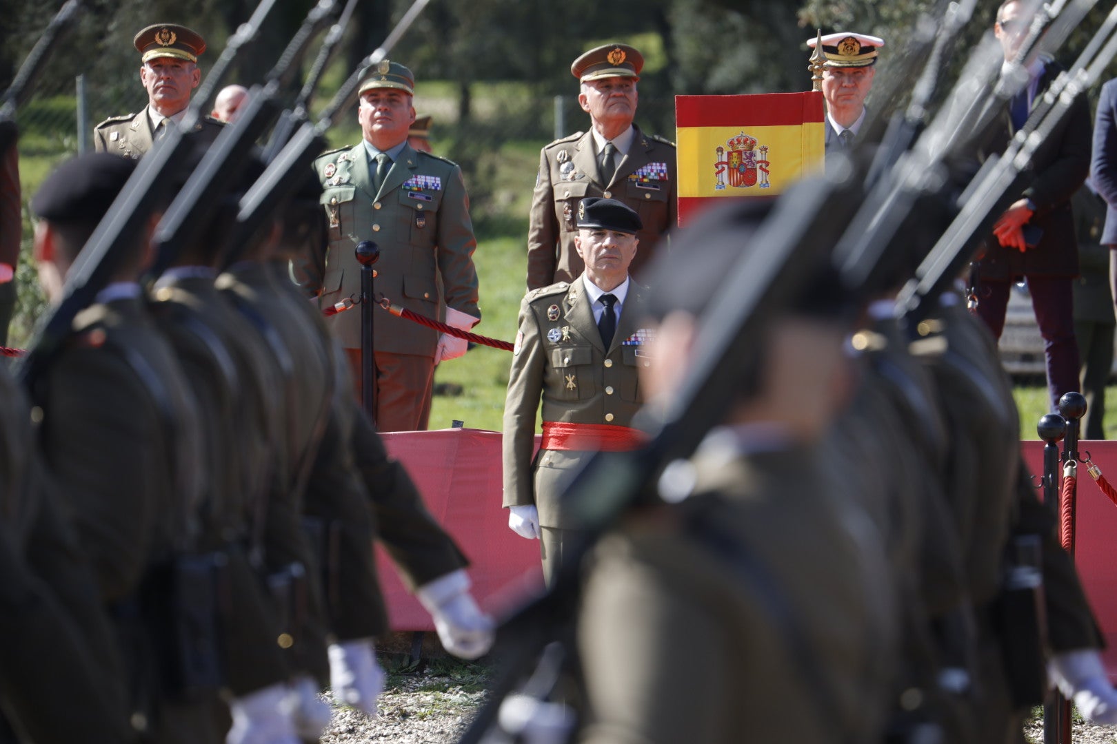 Fotos: la toma de posesión del nuevo general de la Brigada de Cerro Muriano