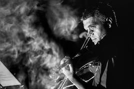 El violinista Vasko Vassilev presenta su espectáculo 'Acoustic' en la Fundación Bancaja