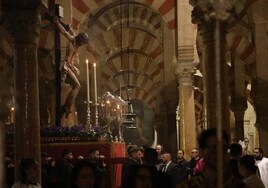 El Vía Crucis del Cristo de la Piedad de Córdoba, el hondo rezo de la Pasión