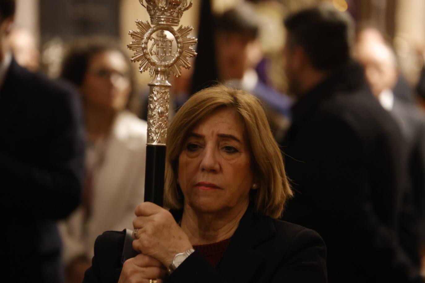 Fotos: El sobrecogedor Vía Crucis de las hermandades en torno al Cristo de la Piedad de Córdoba