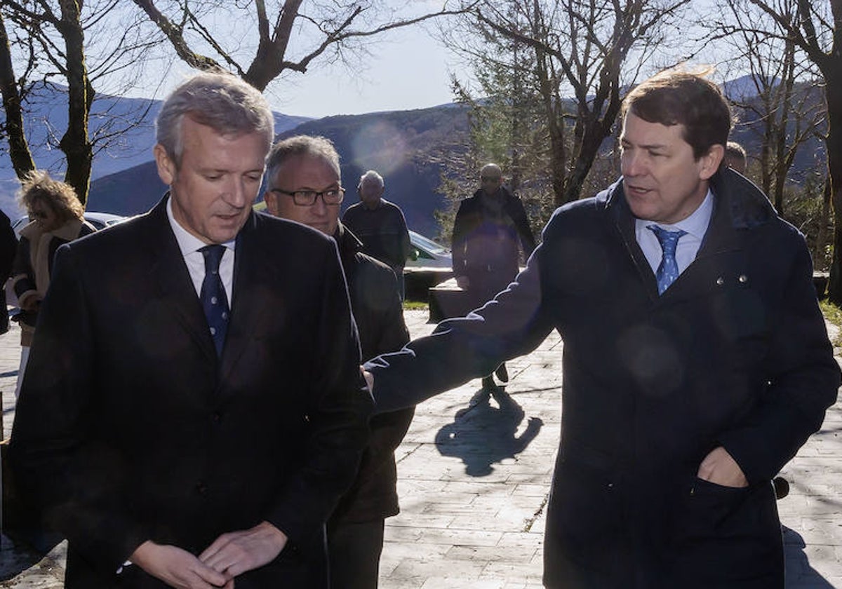 Alfonso Rueda y Alfonso Fernández Mañueco, en un encuentro reciente de ambos presidentes