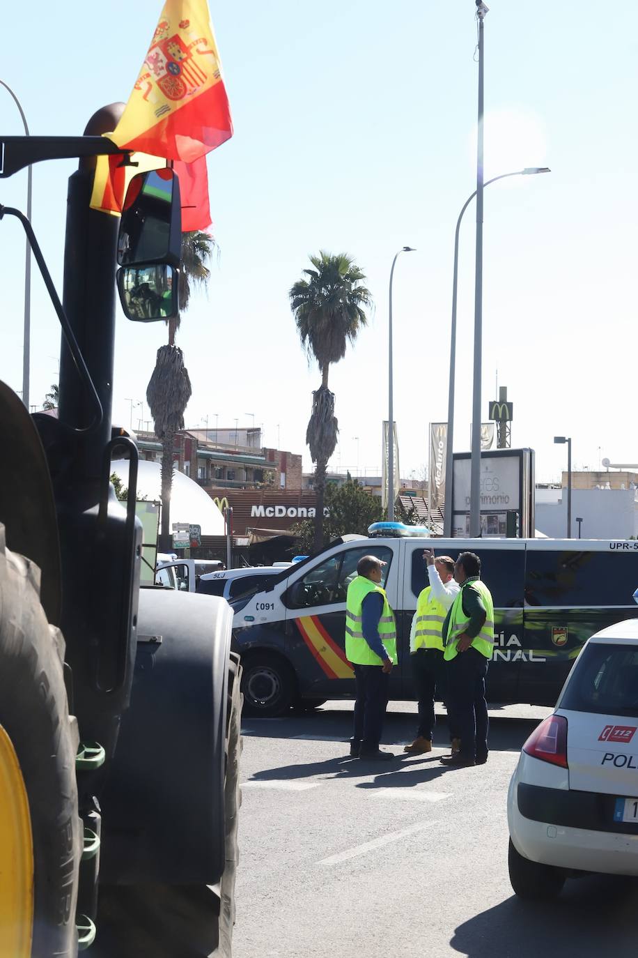 Fotos: la tensa protesta de los agricultores de Córdoba