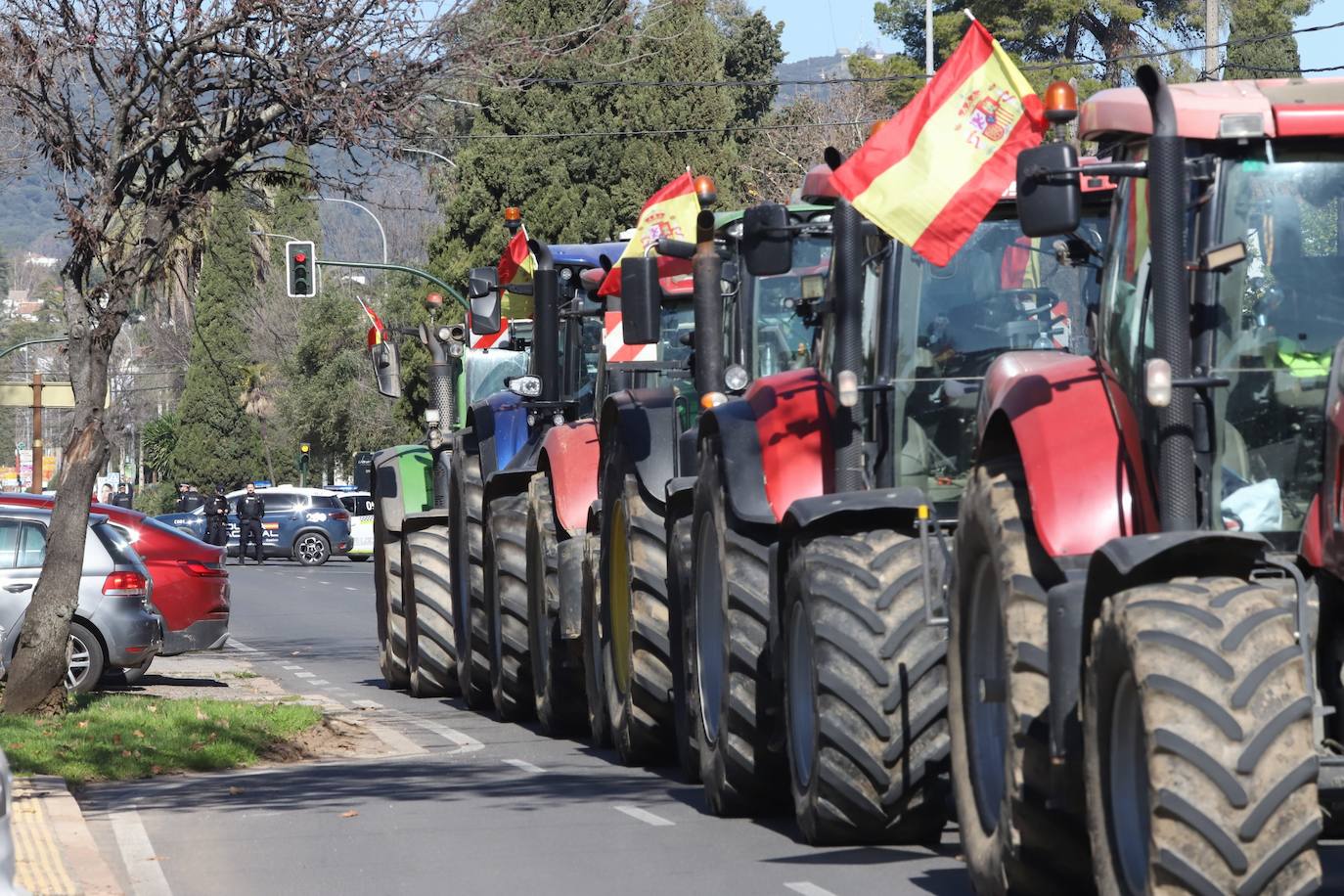 Fotos: la tensa protesta de los agricultores de Córdoba