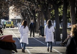 El Gobierno valenciano aprueba incentivos para médicos en zonas difícil cobertura y crea ocho macroáreas de salud