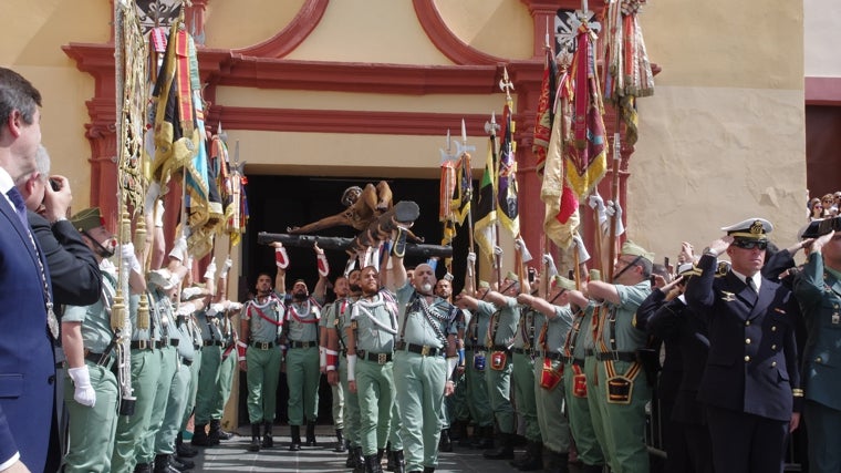 ¿Qué día salen los legionarios en la Semana Santa de Málaga?