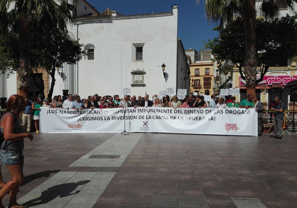 Una de las incontables concentraciones contra el narcotráfico en el Campo de Gibraltar, en esta ocasión, en Algeciras