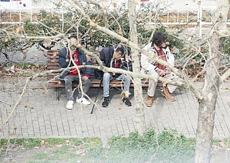 Imagen secundaria 1 - La superproducción de coca, más barata, multiplica los narcopisos en Madrid