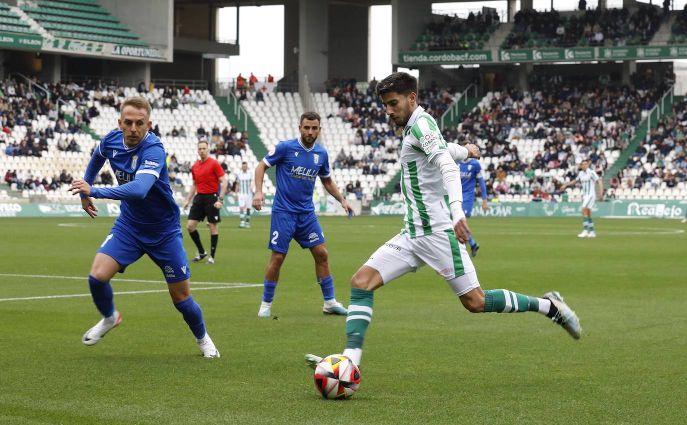 Fotos: la plácida victoria del Córdoba CF contra el Melilla