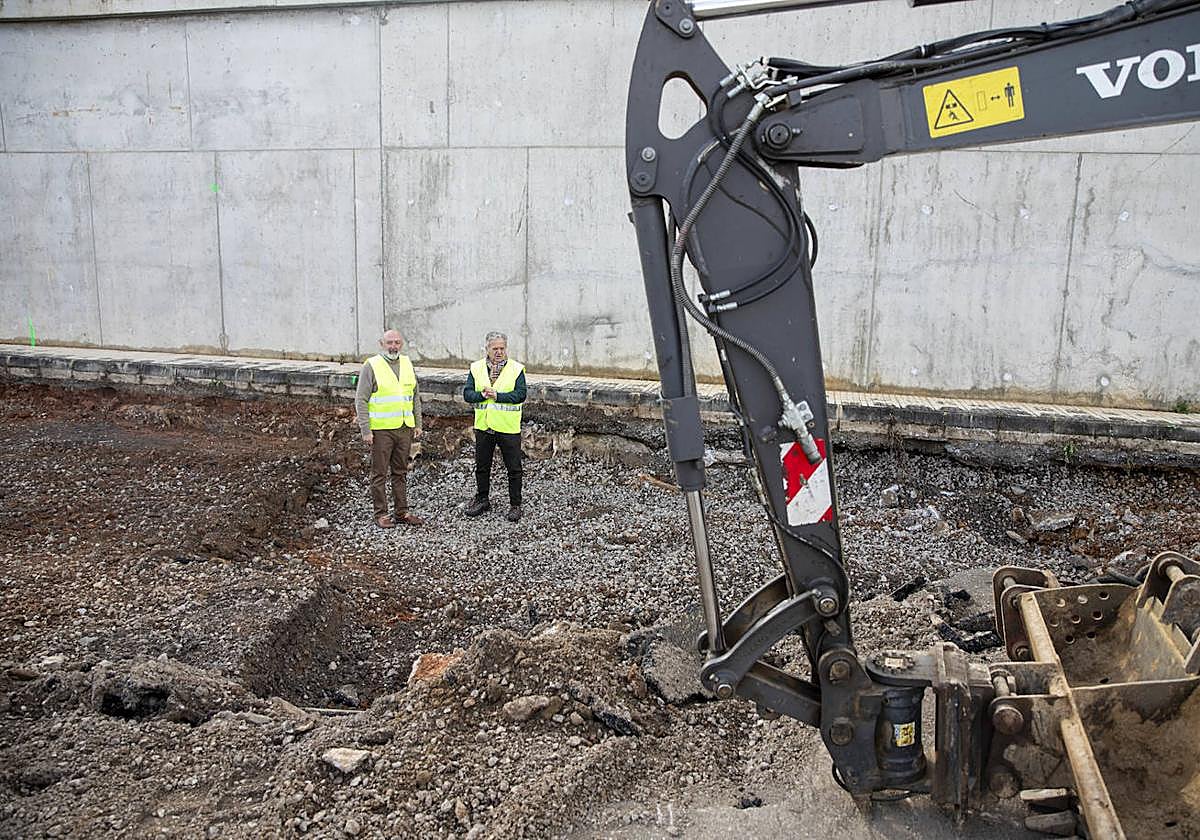 Visita al depósito de Cuartanero