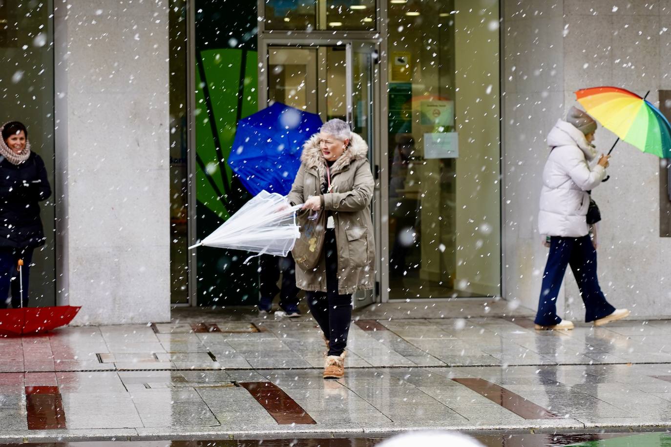 La borrasca Louis deja más viento, frío y nieve en León