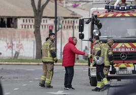 Los bomberos del incendio de Valencia reivindican su actuación: «A pesar del esfuerzo, a veces no es suficiente»