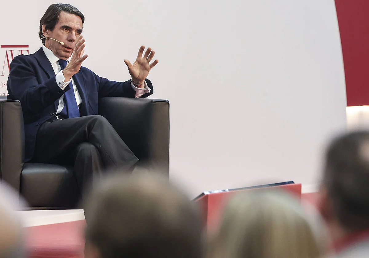 Imagen del expresidente del Gobierno, José María Aznar, este miércoles en la Asamblea General de AVE