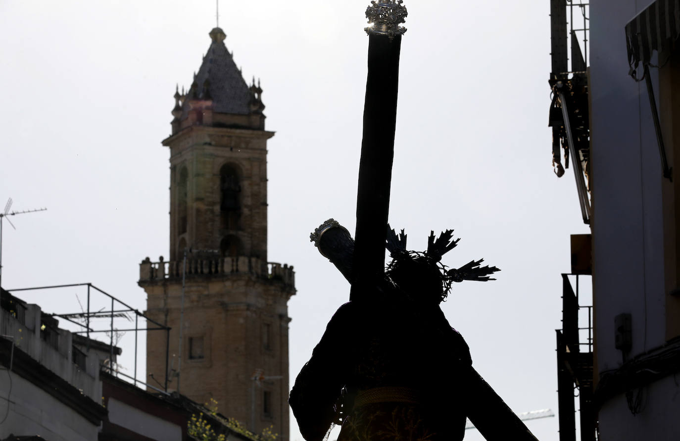 Fotos: El emocionante vía crucis de Jesús del Calvario a la Catedral de Córdoba por sus tres siglos