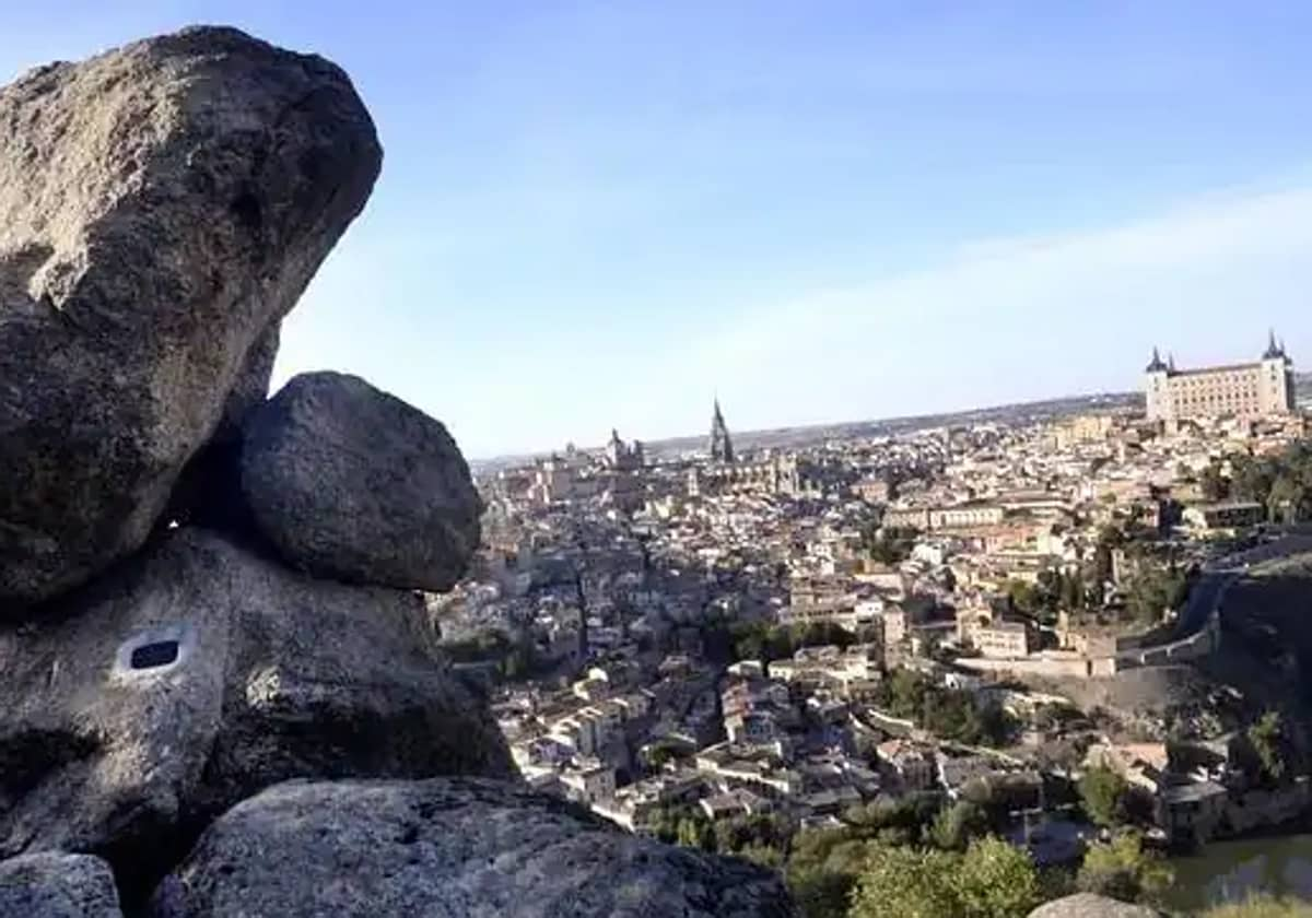 Vista de la ciudad de Toledo desde la Piedra del Rey Moro