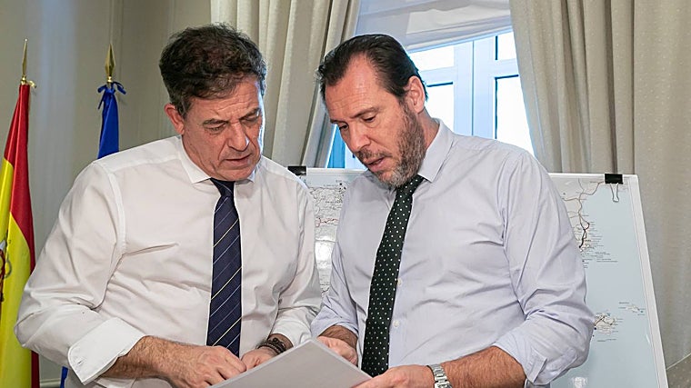 Besteiro, reunido con el ministro Óscar Puente, antes de las elecciones gallegas