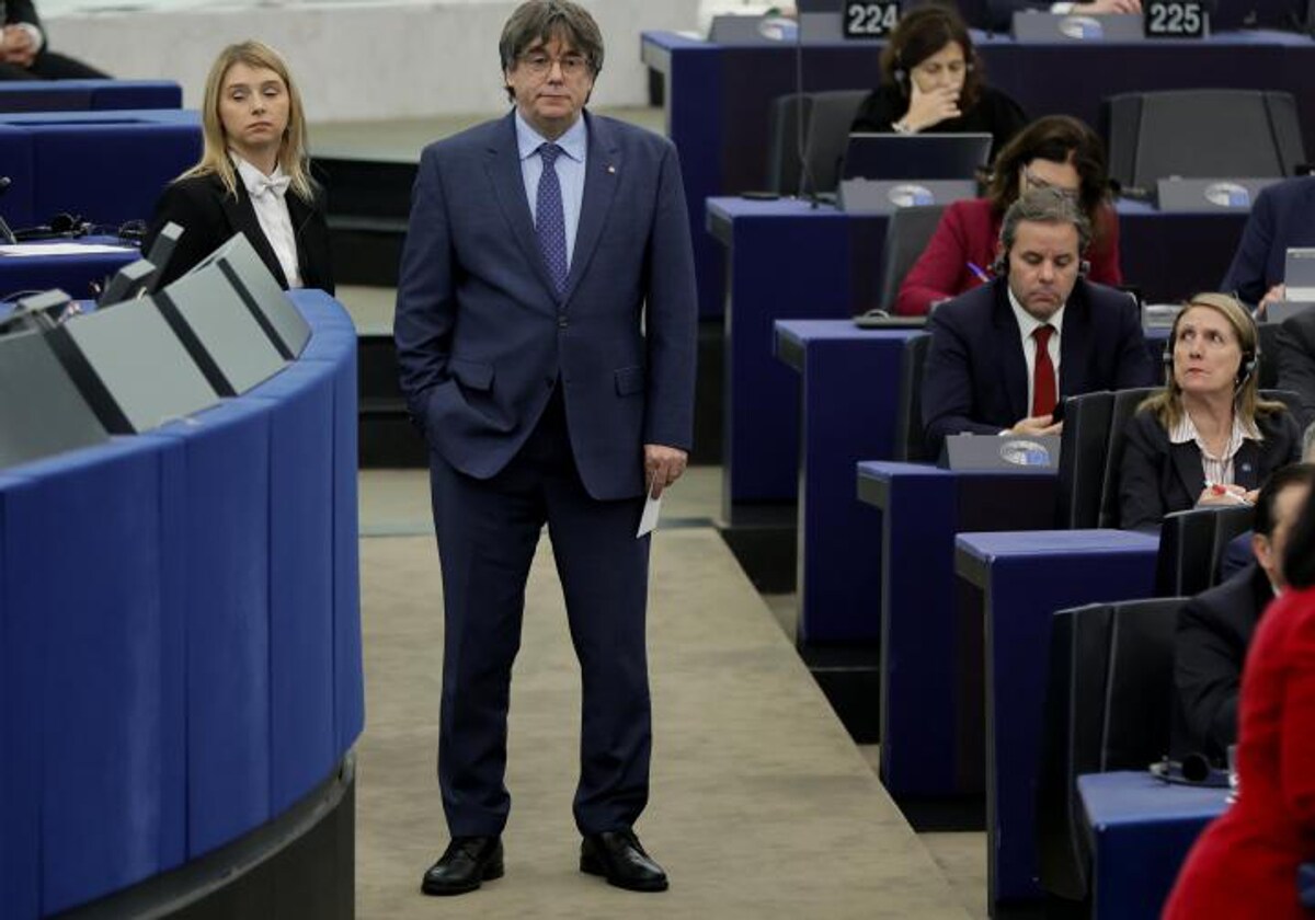 El expresidente catalán prófugo de la justicia, Carles Puigdemont, en el Parlamento Europeo