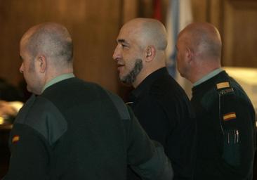 Detienen por el crimen de la maleta a un hombre que mató a su abuela en 1988 y a una amiga en 2004