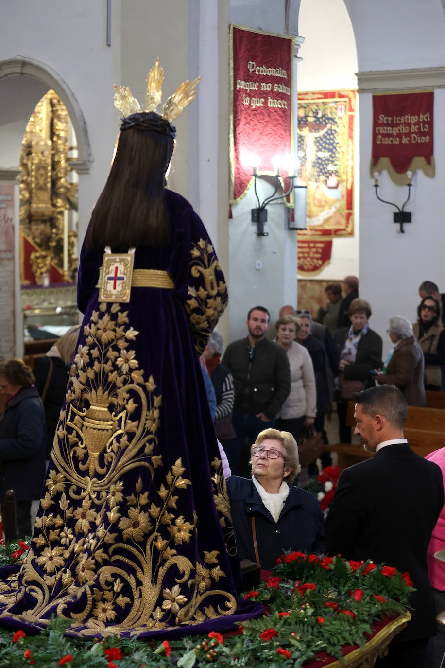 Fotos: la honda tradición del primer viernes de marzo en Córdoba