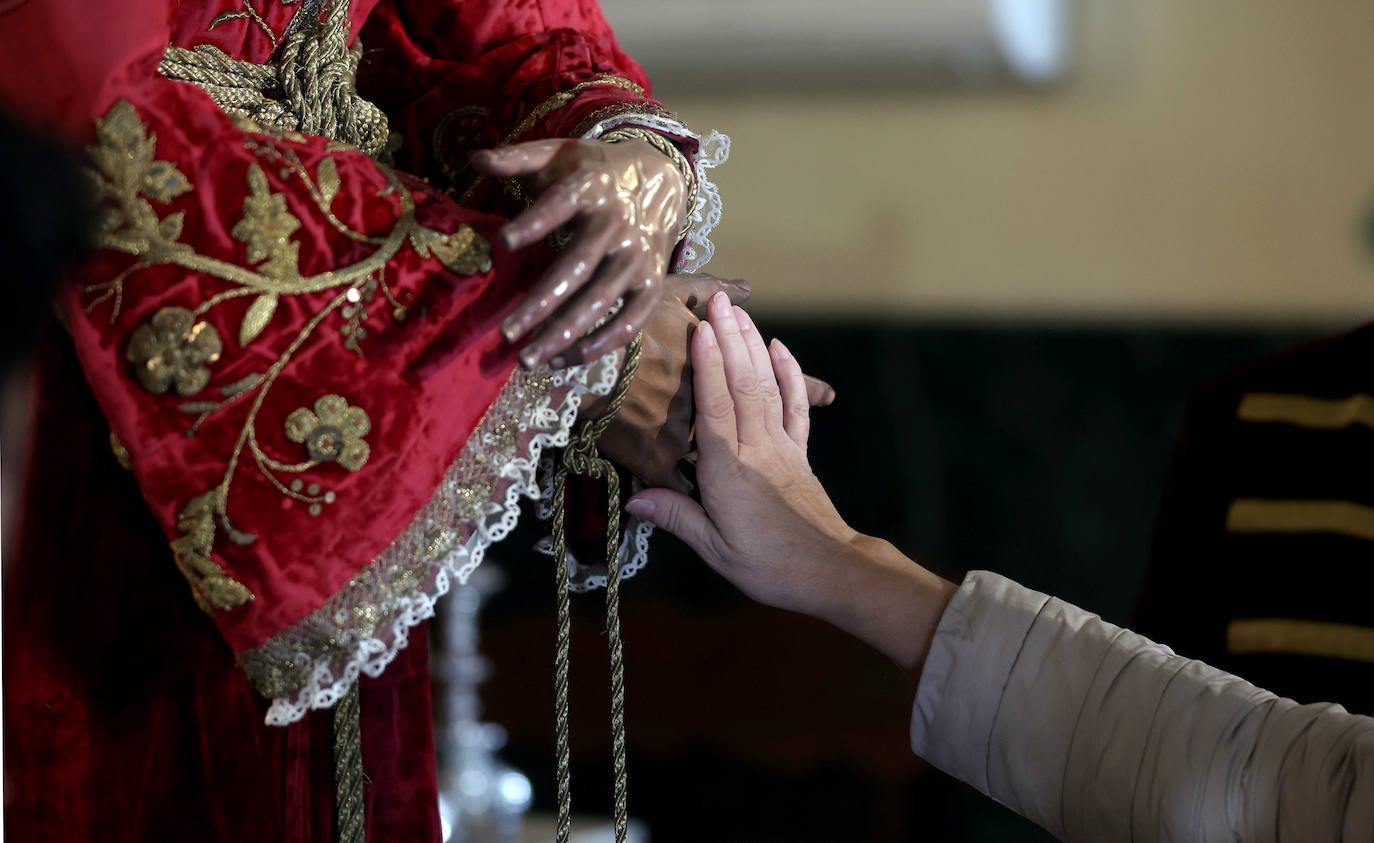 Fotos: la honda tradición del primer viernes de marzo en Córdoba